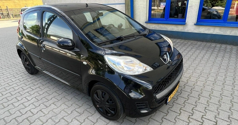 Peugeot 107 cena 9900 przebieg: 258000, rok produkcji 2009 z Połaniec małe 92